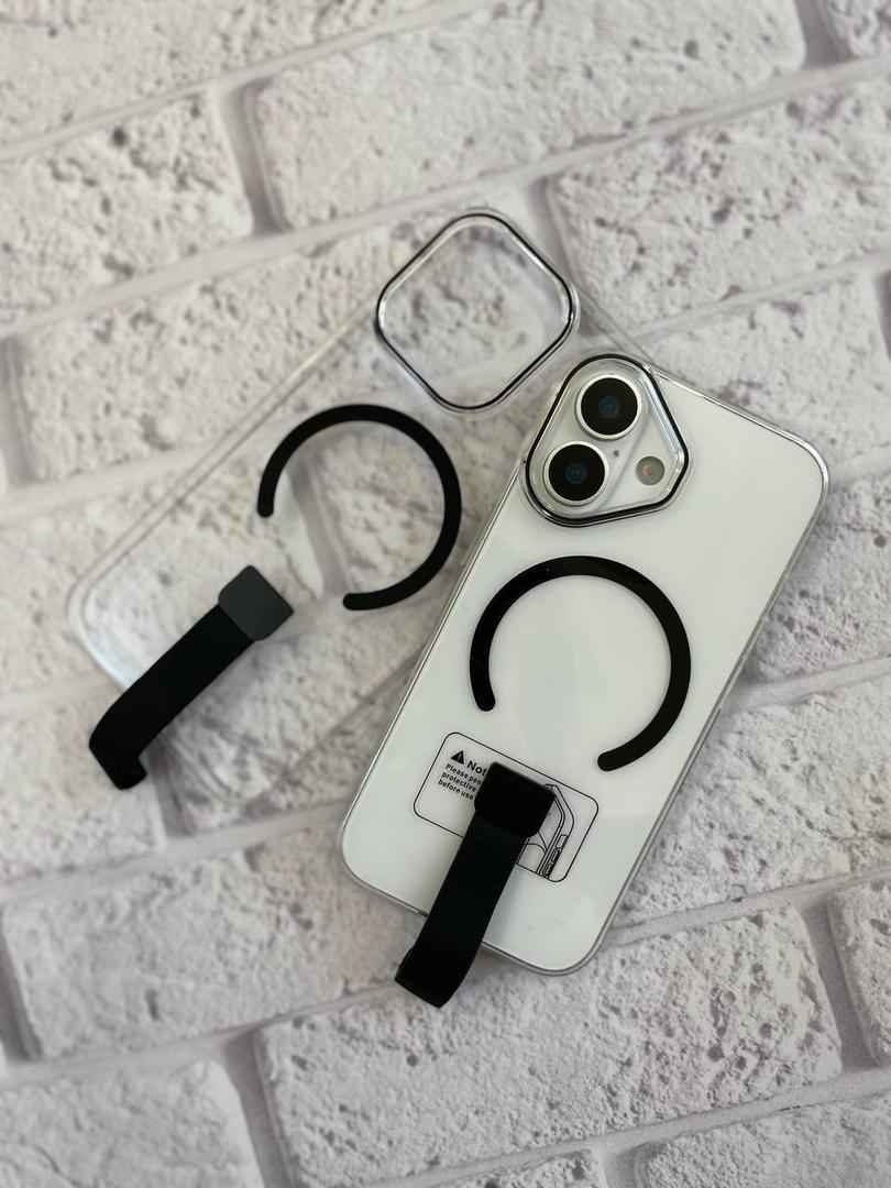 قاب گوشی آیفون مگسیف شفاف با بند مشکی