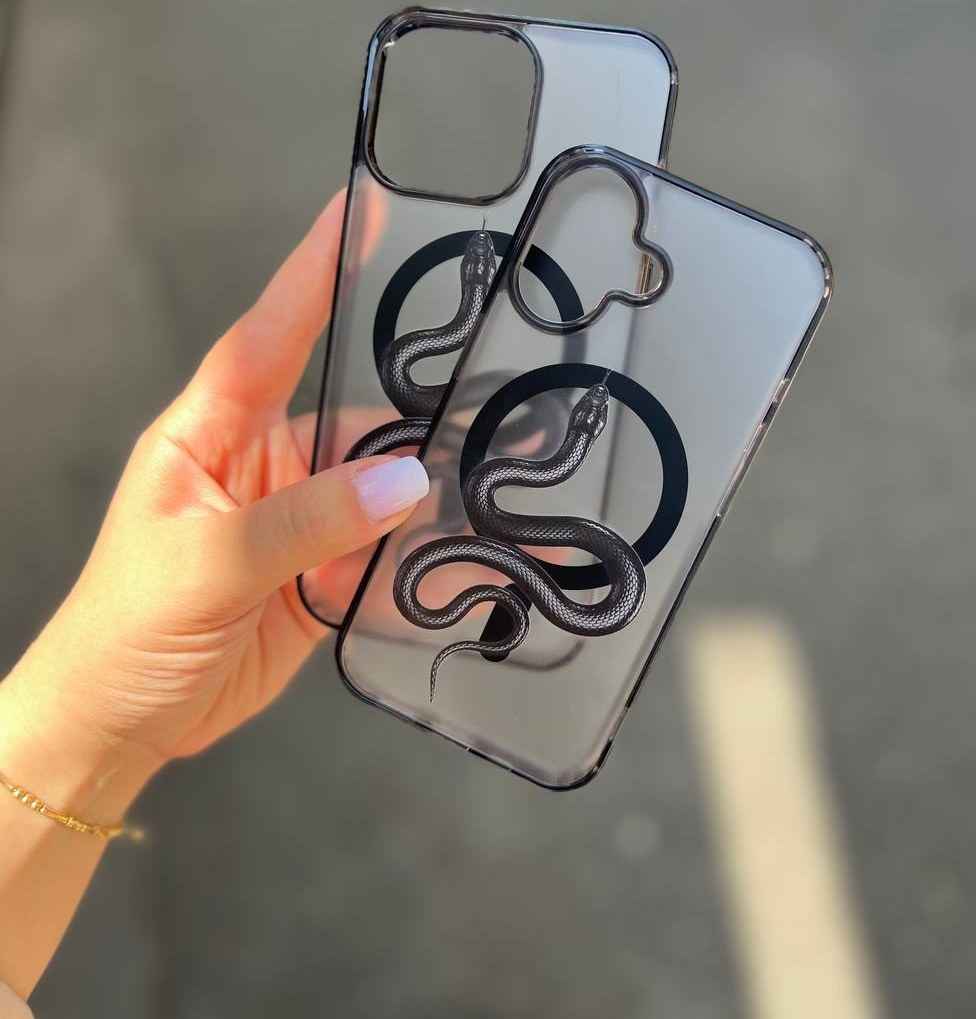 قاب گوشی آیفون مگسیف طرح مار